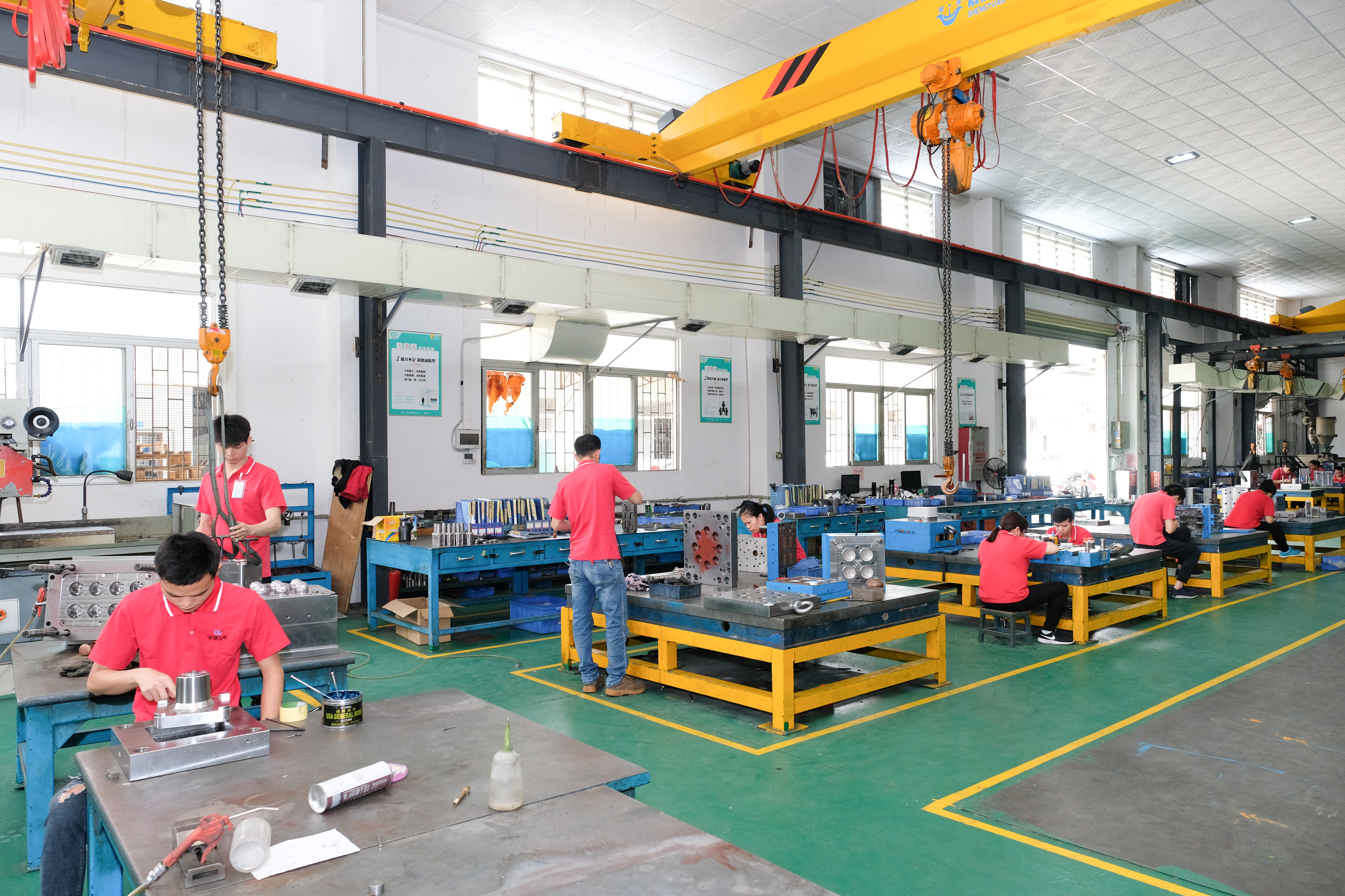 中山市旭錦塑膠模具有限公司 中山市旭錦塑膠模具有限公司