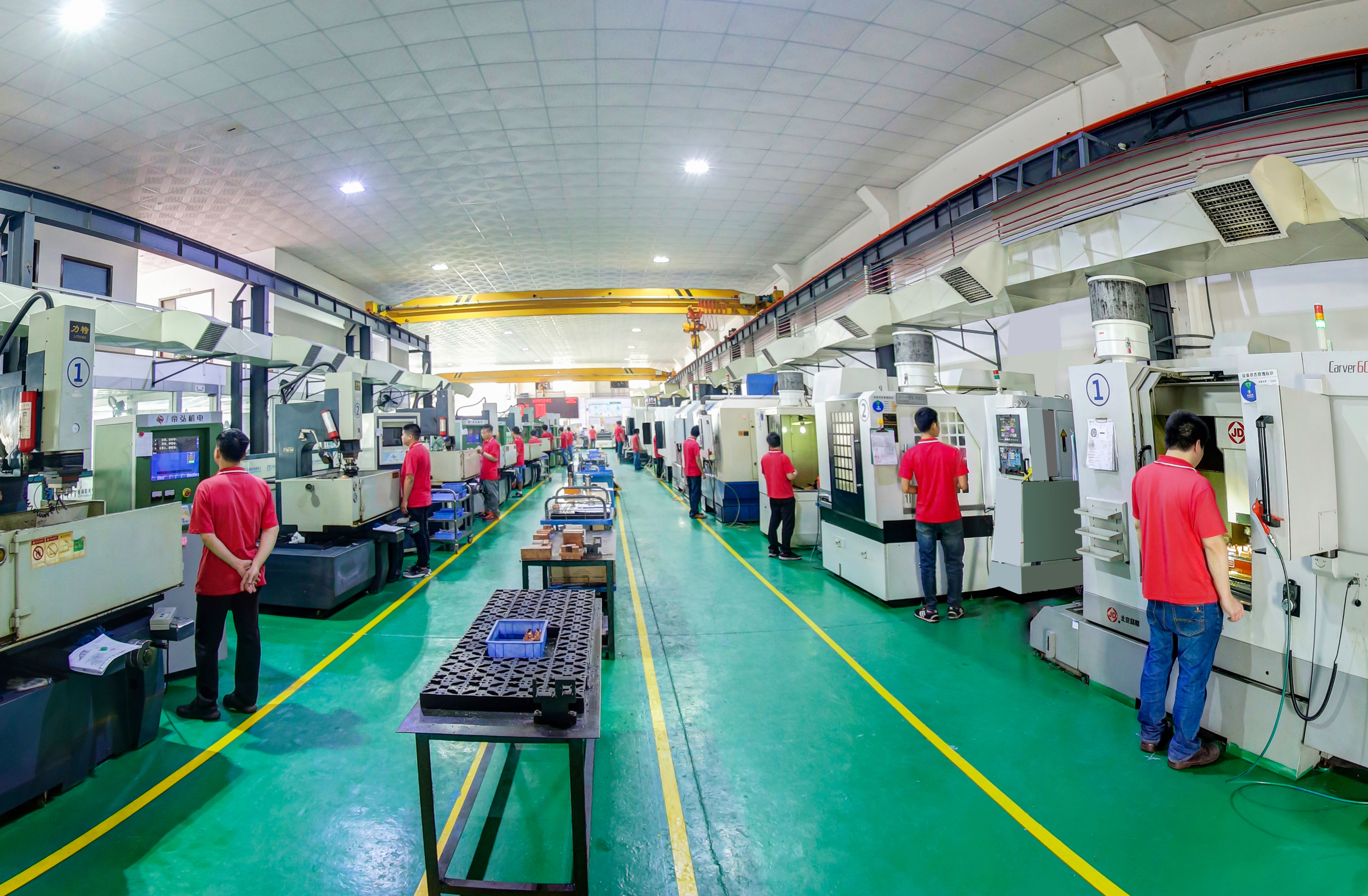 旭錦注塑模具加工熱流道跟細(xì)水口的知識(shí) 旭錦注塑模具加工熱流道跟細(xì)水口的知識(shí)